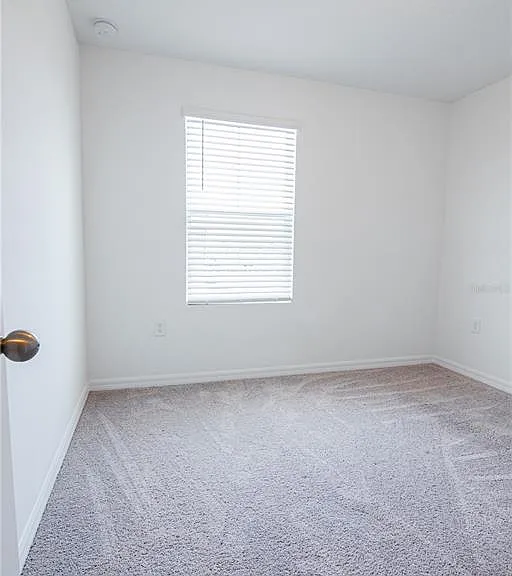 205 Mandovi St — Photo 44