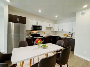 585 Mandalay Dr #311, Winnipeg, MB R2P 1T9