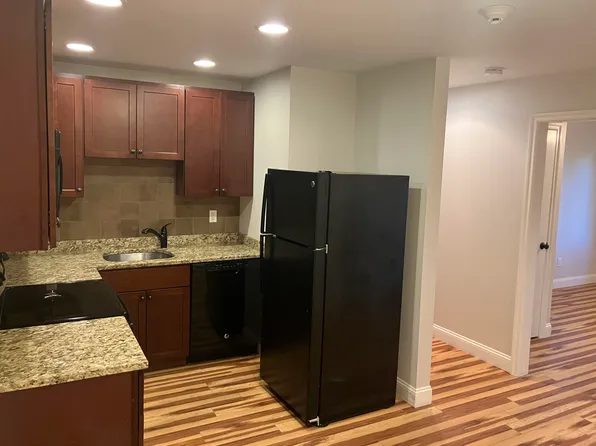 288 Lafayette Rd #4, Portsmouth, NH 03801