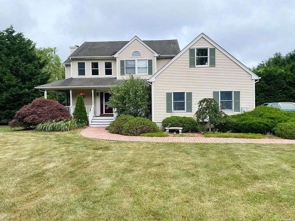 1st image of 265 Woodland Avenue