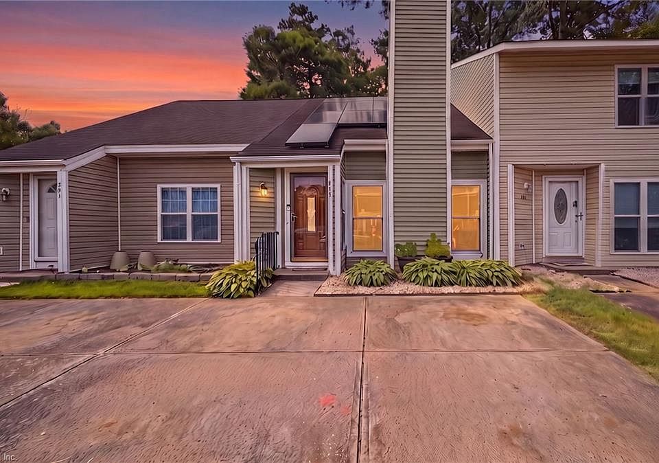 1st image of 403 Benlea Cir