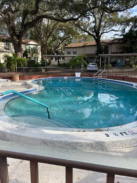 1515 Bayshore Blvd — Photo 4