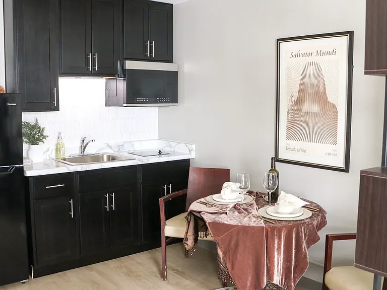 6175 W Grand Ave #1000 — Photo 2