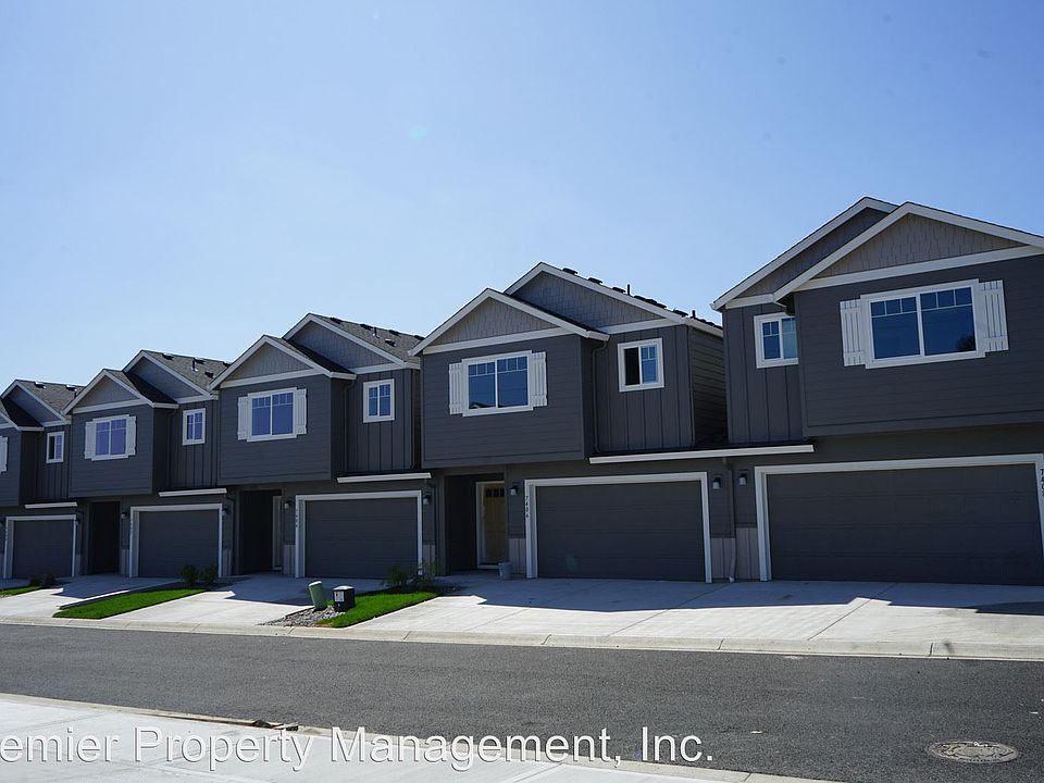 1st image of 7402 NE 136th Ave