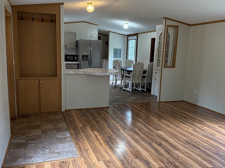 7675 Mill Rd — Photo 3