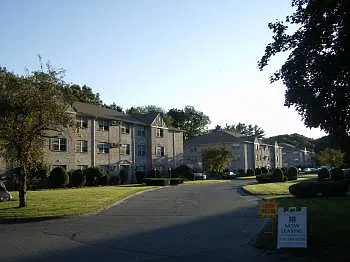 1 bed, 725 sqft, $1,695 — Photo 2