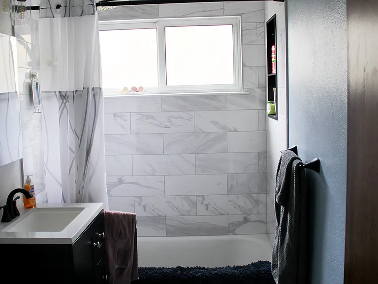 1495 S Grape St — Photo 21