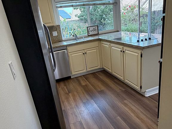 4th image of 29245 Trailway Ln