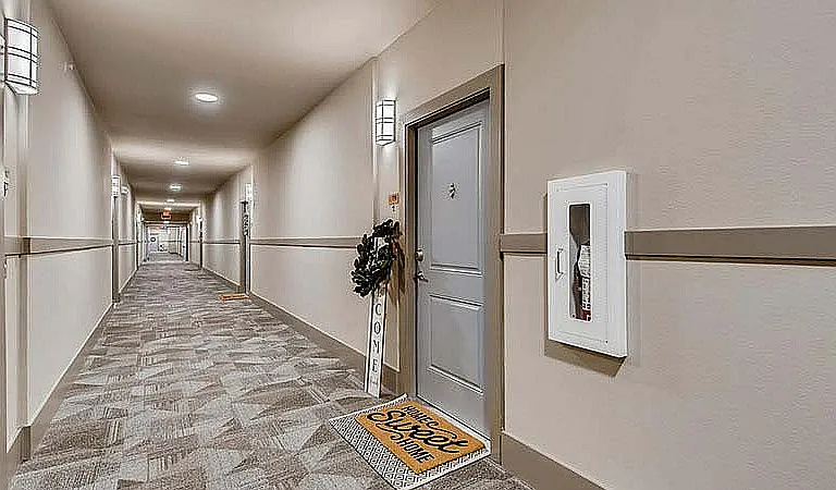 halway-ae45a1f8a294eedd89d76470d23463fb