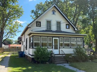 2302 Tremainsville Rd, Toledo, OH 43613