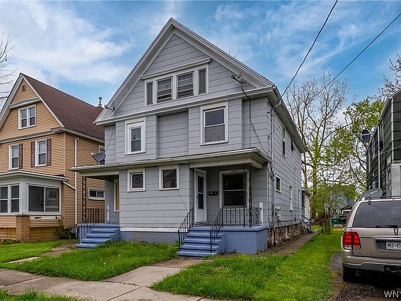 3rd image of 1952 Whitney Ave