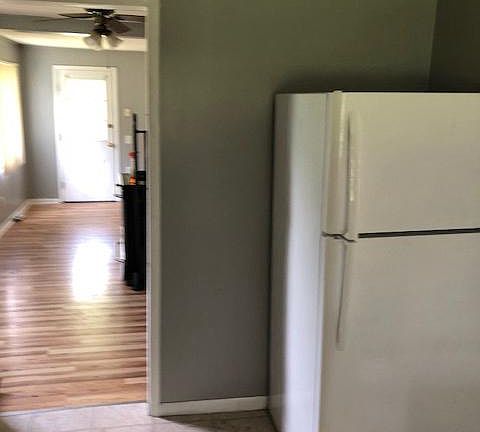 4th image of 419 Hylewood Ave