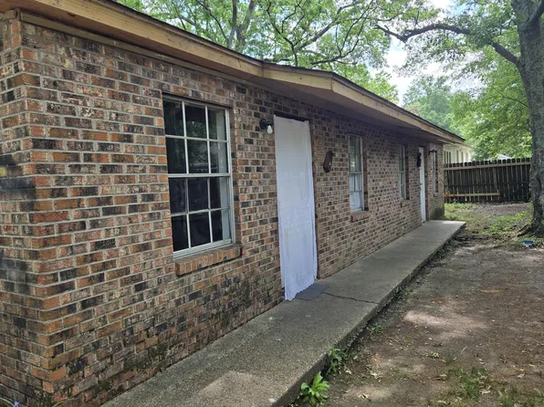 203 Columbia St, Hattiesburg, MS 39401
