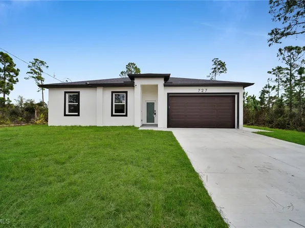 727 Santa Lucia Ave S, Lehigh Acres, FL 33974