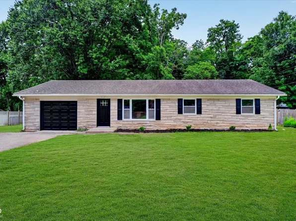 529 Everling Dr, Morgantown, IN 46160