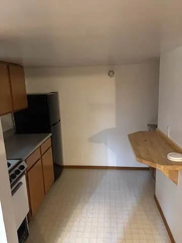 407 S 10th Ave — Photo 16