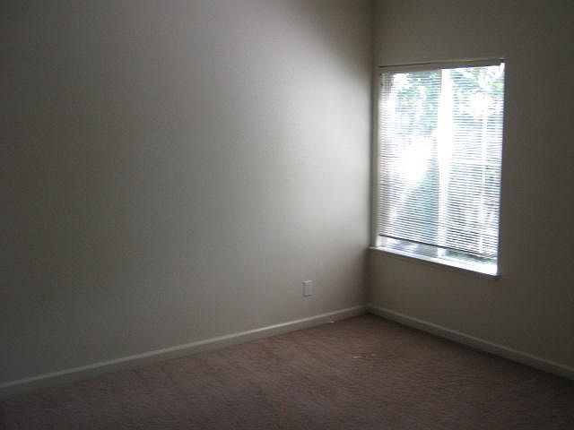 2nd image of 1375 Fulton Rd