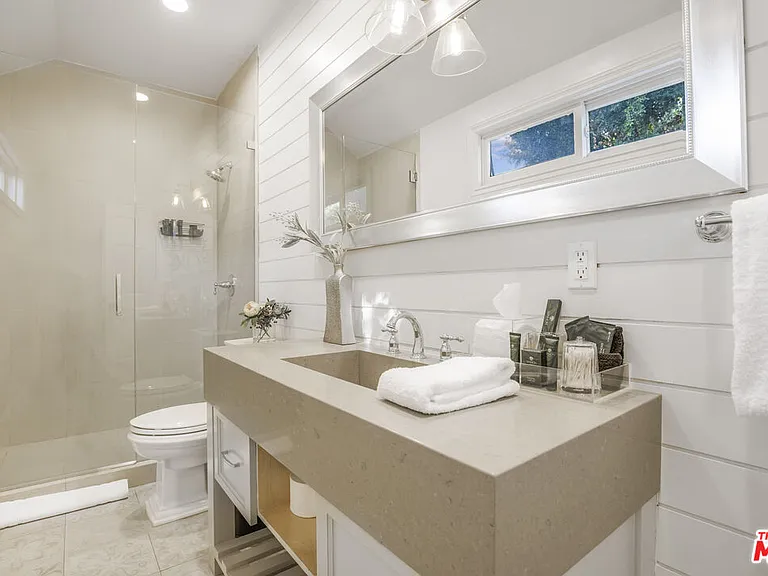 14619 Valley Vista Blvd — Photo 42