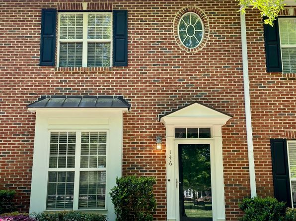 146 W Savannah Ridge Rd