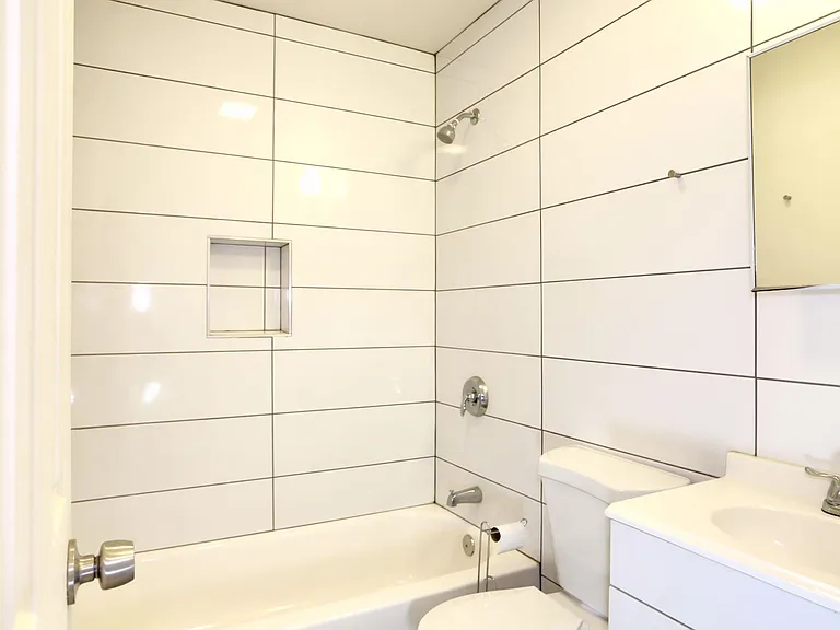 79 Beacon Ave #3 — Photo 13