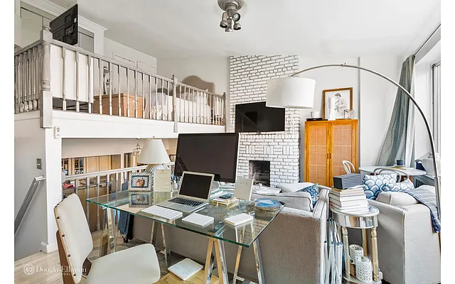 Rented by Douglas Elliman | media 15