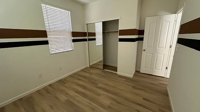 Guest Bedroom #1