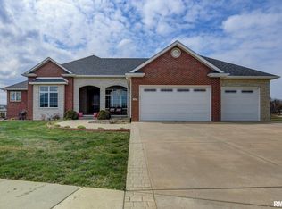 5409 Old Savannah Trl, Springfield, IL 62711