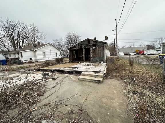 5th image of 4711 Van Cleave St