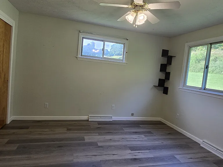 15731 Veterans Memorial Hwy — Photo 19