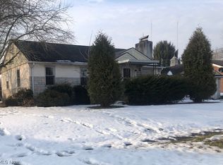 1351 Ivanhoe Ave, Youngstown, OH