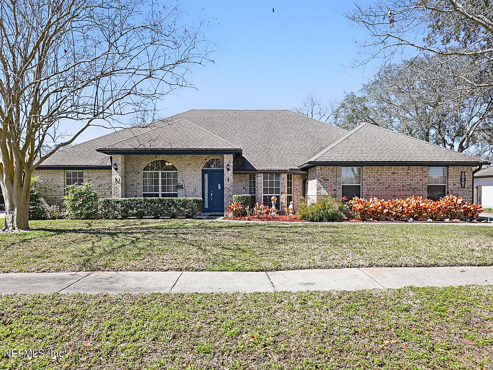 1st image of 1606 PLEASANT PARK Drive E