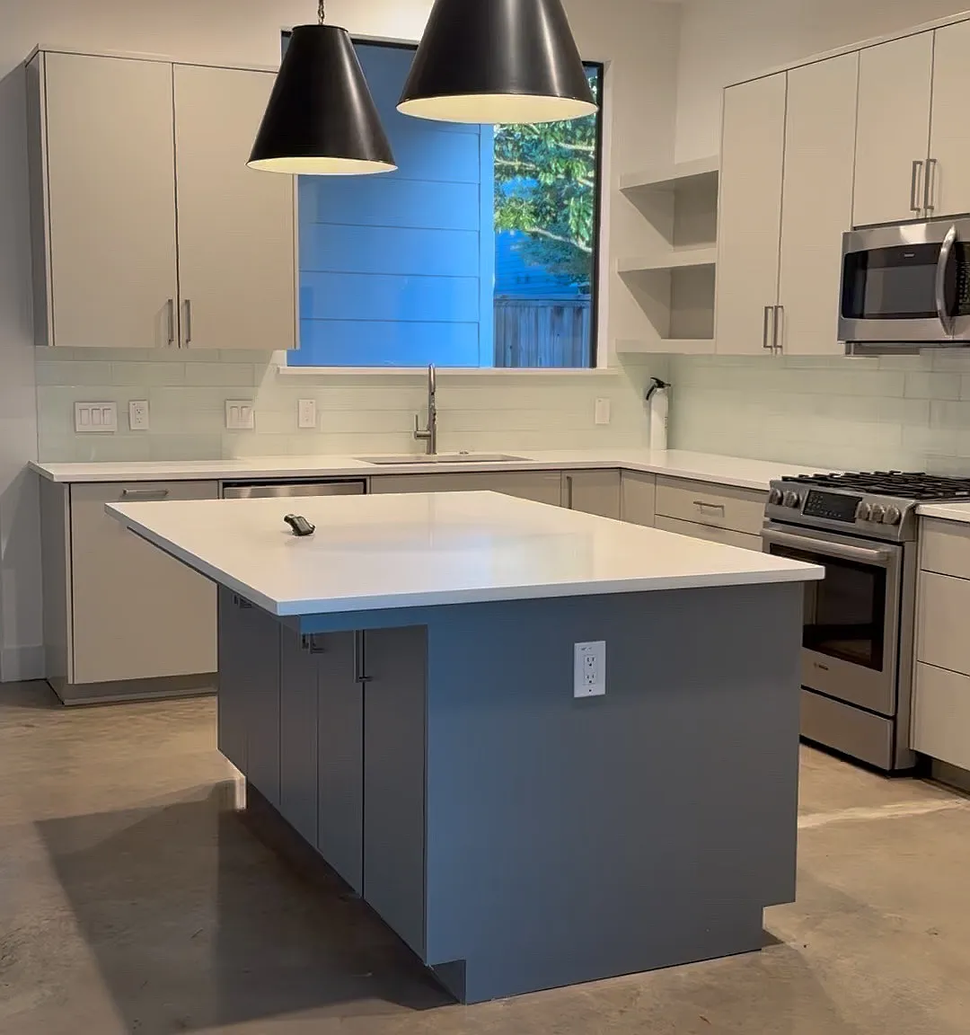 805 Dorothy St — Photo 1