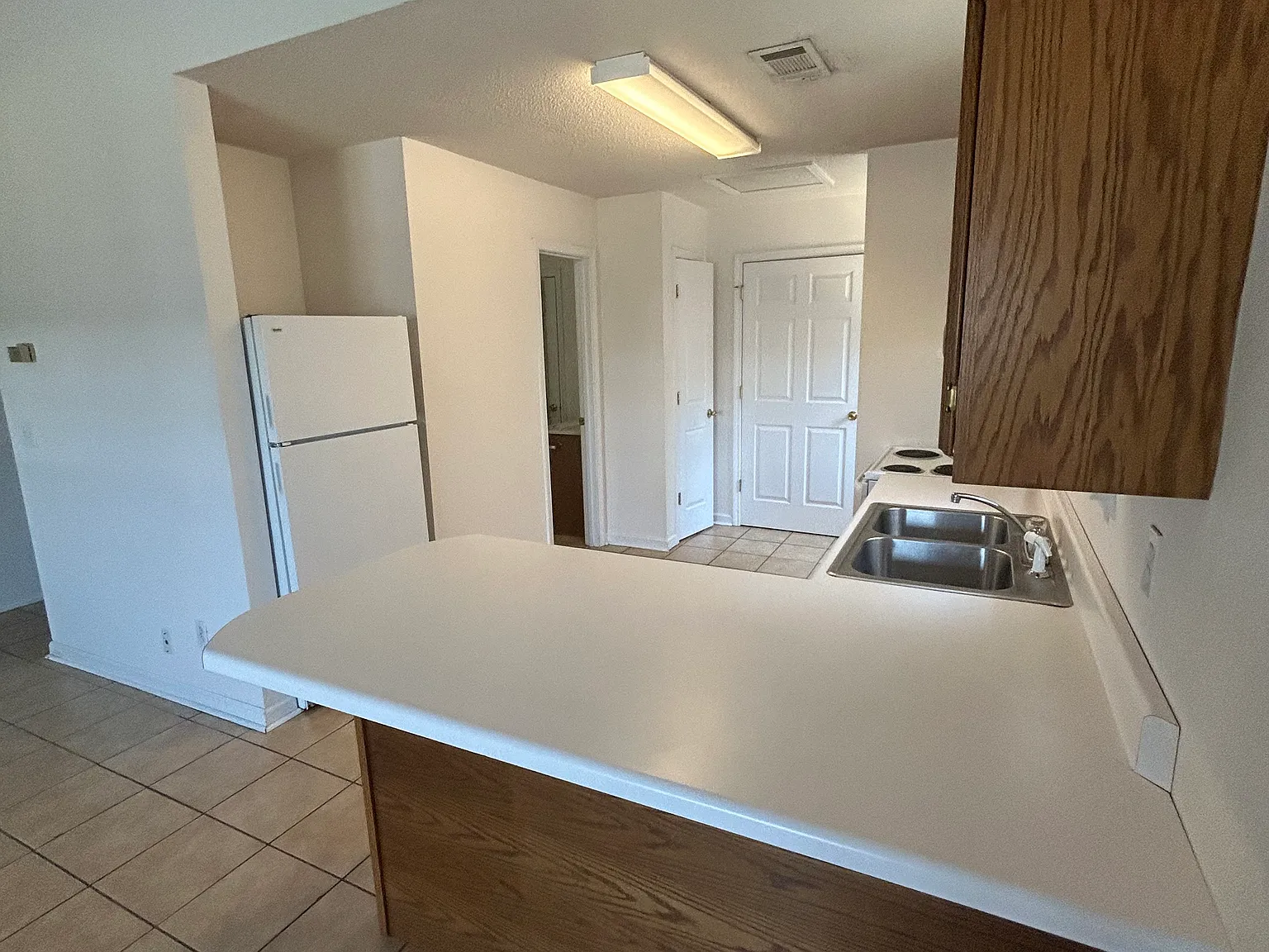 2 bed, $1,500 — Photo 3