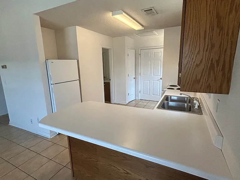 103 Taylor Meadows Dr #105 — Photo 3