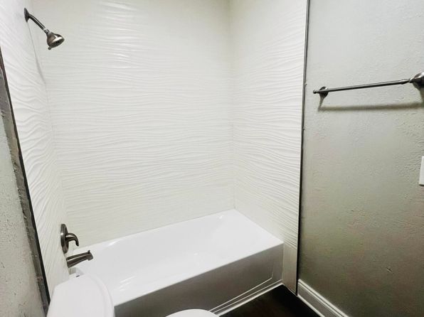 jacksonville-florida-154714023 picture