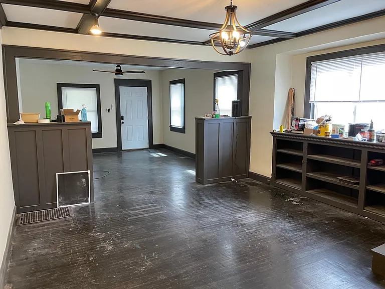 3850 N College Ave — Photo 5