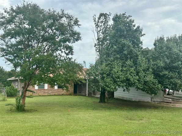 9120 S Horizon Ln, Coleman, OK 73432
