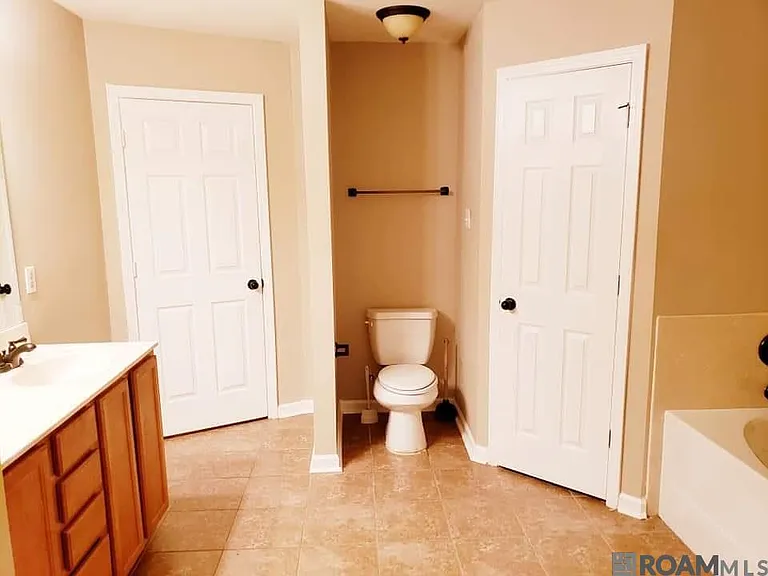 14364 Summerset Dr — Photo 6