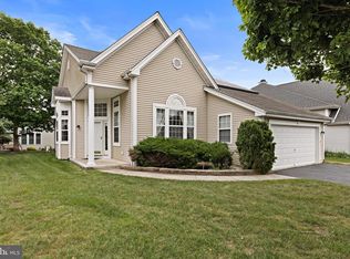 6 Rapids Ct, Barnegat, NJ 08005