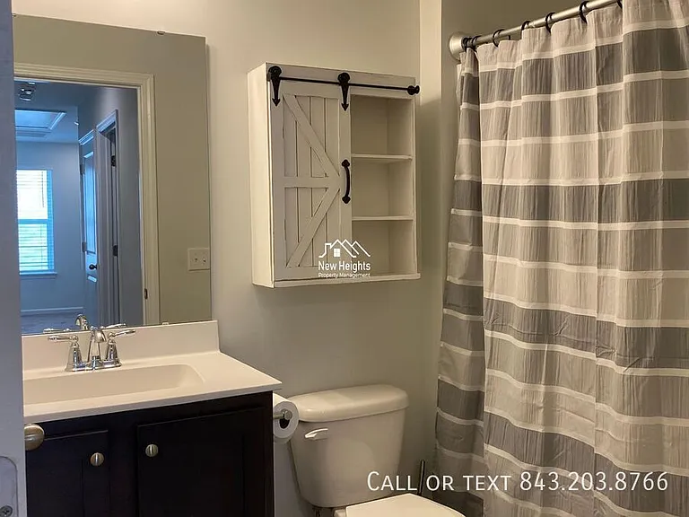 2641 Alamanda Dr — Photo 32