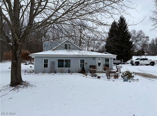 2767 Brady Lake Rd, Ravenna, OH 44266