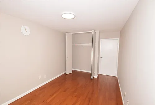 208-04 Robert Rd #189L Photo 1