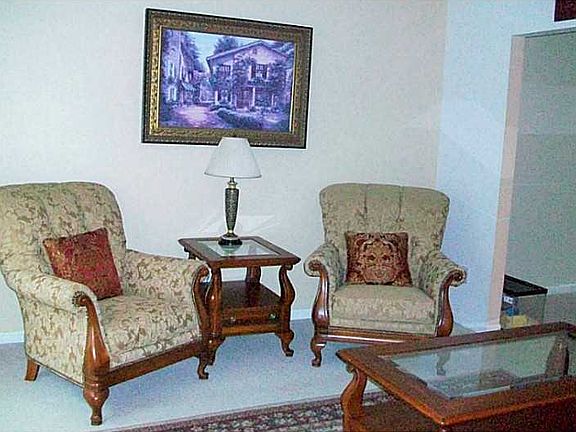 3rd image of 6221 Autumn Meadows Dr