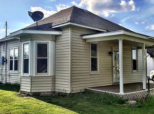 103 N Park St, Hooper, NE 68031