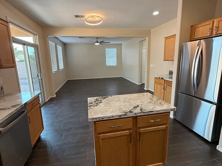 7339 W Maldonado Rd — Photo 4