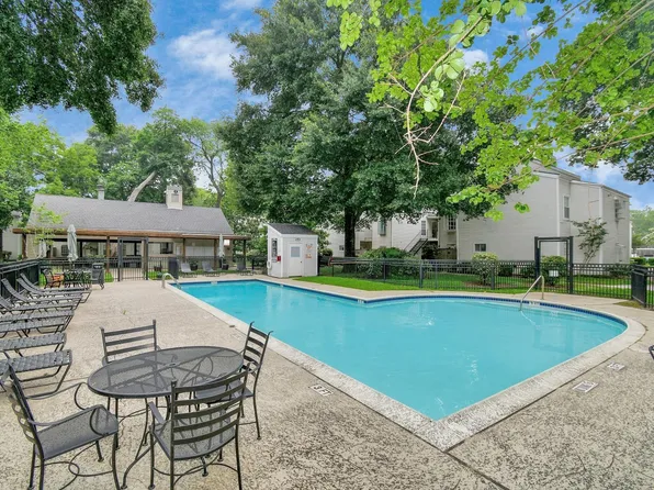 9809 Richmond Ave Unit C13, Houston, TX 77042