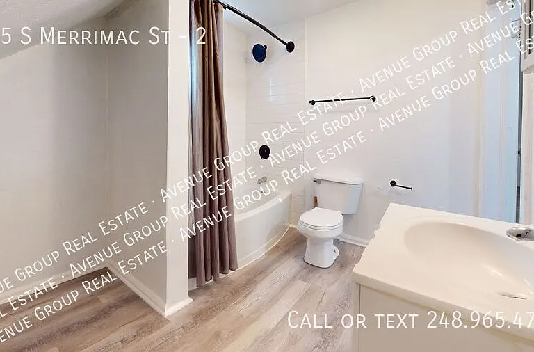 105 S Merrimac St #2 — Photo 4