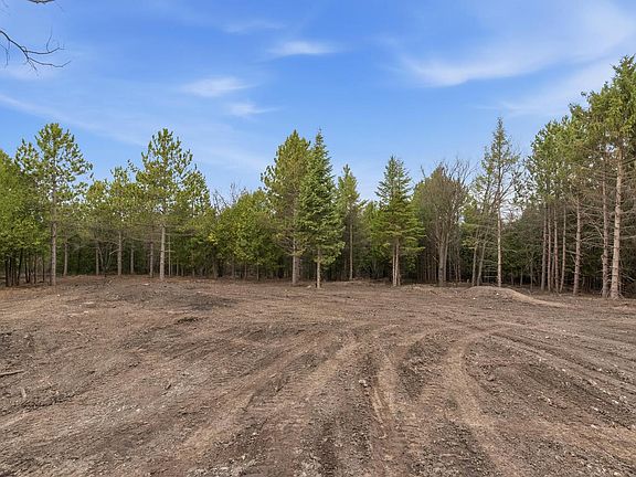 5th image of N62W28522 RYBECK ROAD