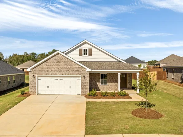 998 Como Way, Opelika, AL 36804