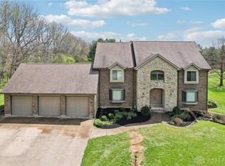 426 McBee Rd, Bellbrook, OH 45305